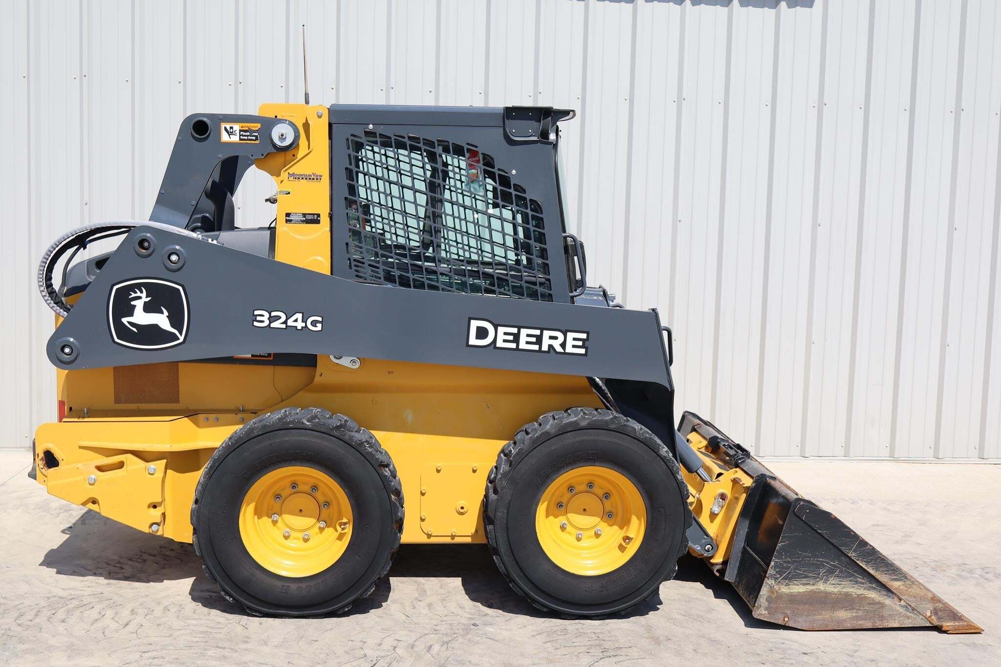 2024 Deere 324G Skid Steer