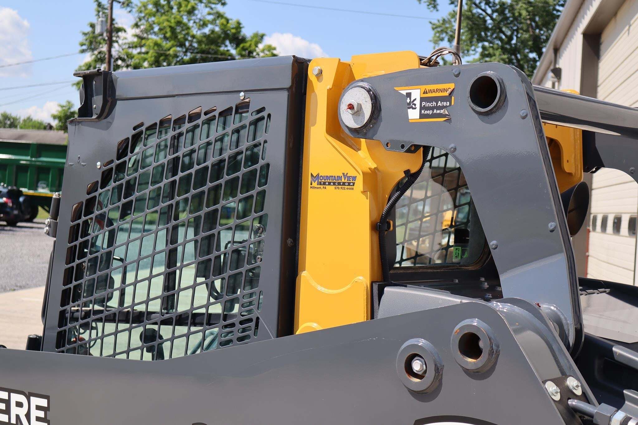 2024 Deere 324G Skid Steer