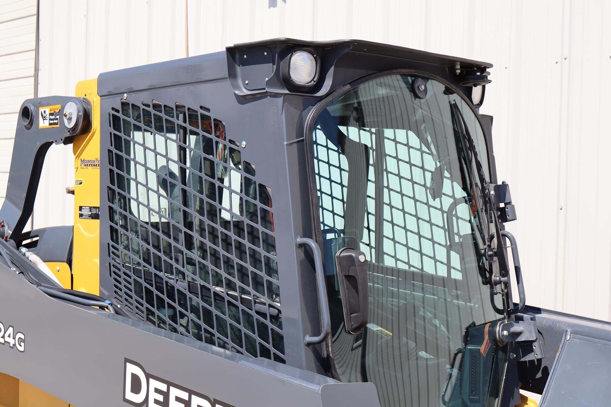 2024 Deere 324G Skid Steer