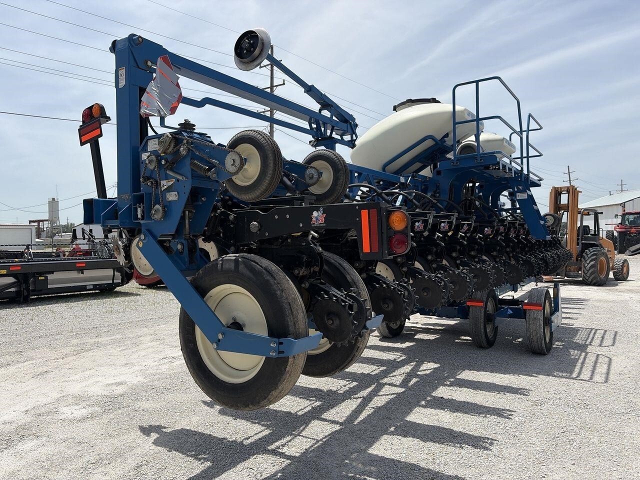 2013 Kinze 3600 ASD Planter