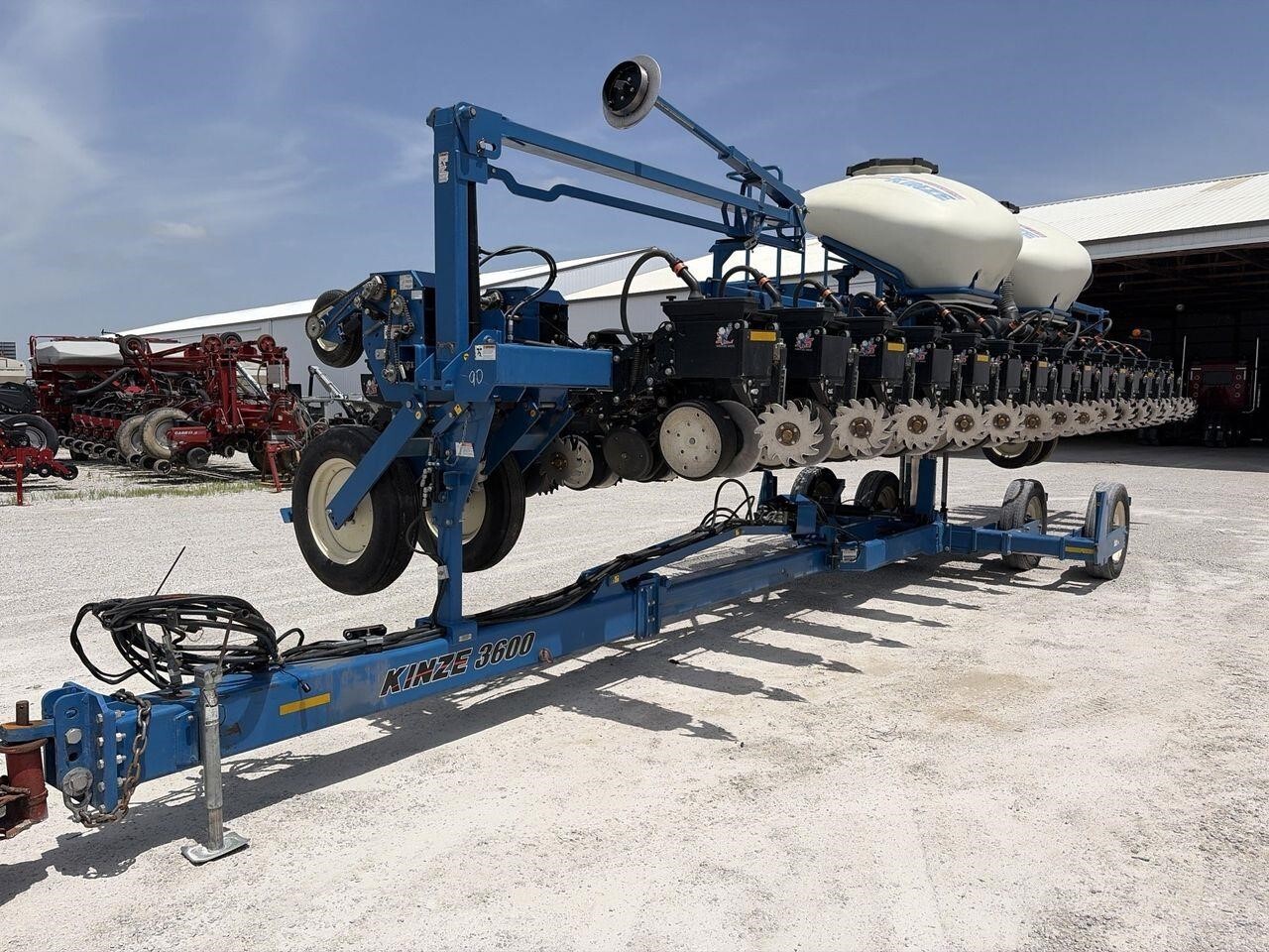 2013 Kinze 3600 ASD Planter