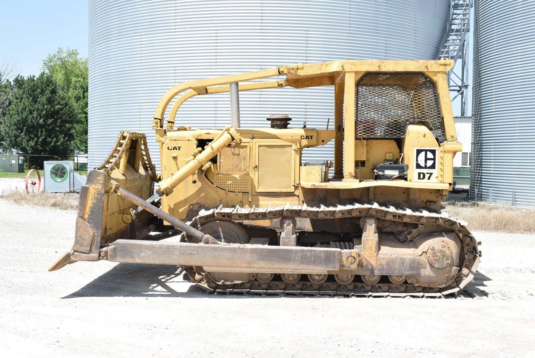 1973 Caterpillar D7F Dozer