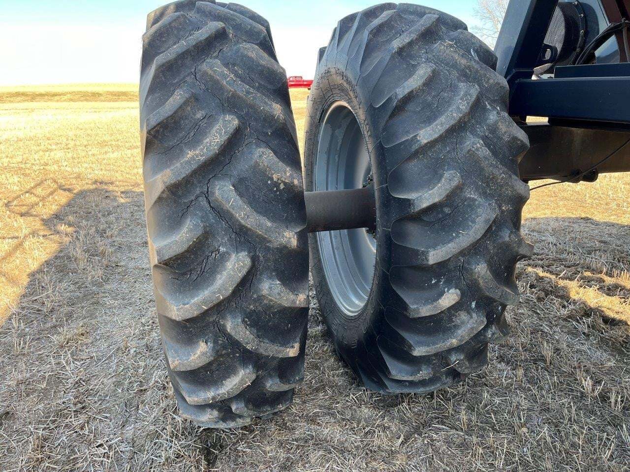 2011 Case IH Flex Hoe 700 Air Seeder
