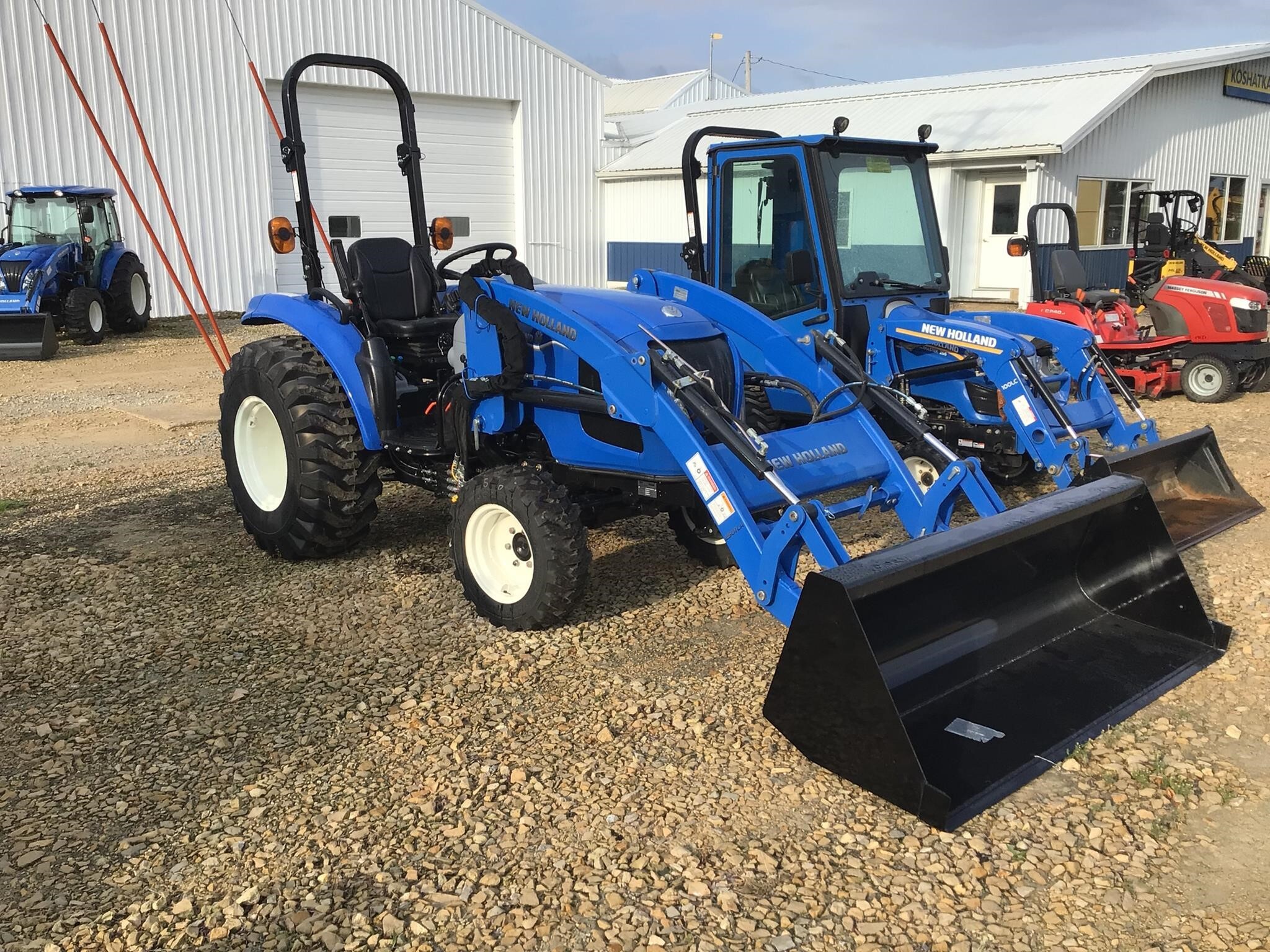 2026 New Holland Boomer 35 Tractor