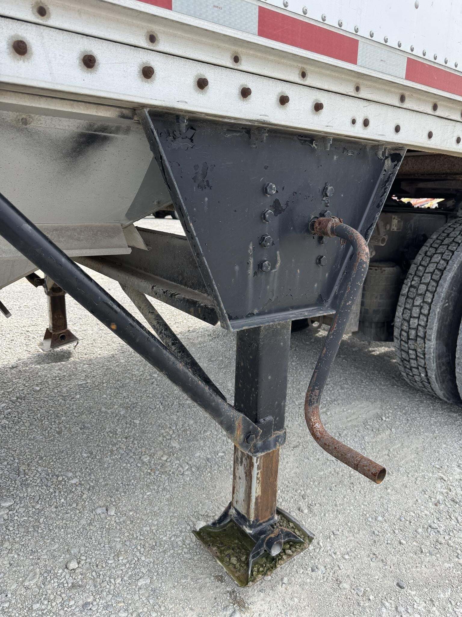 1993 CHAMBERLIN Trailer Grain Trailer