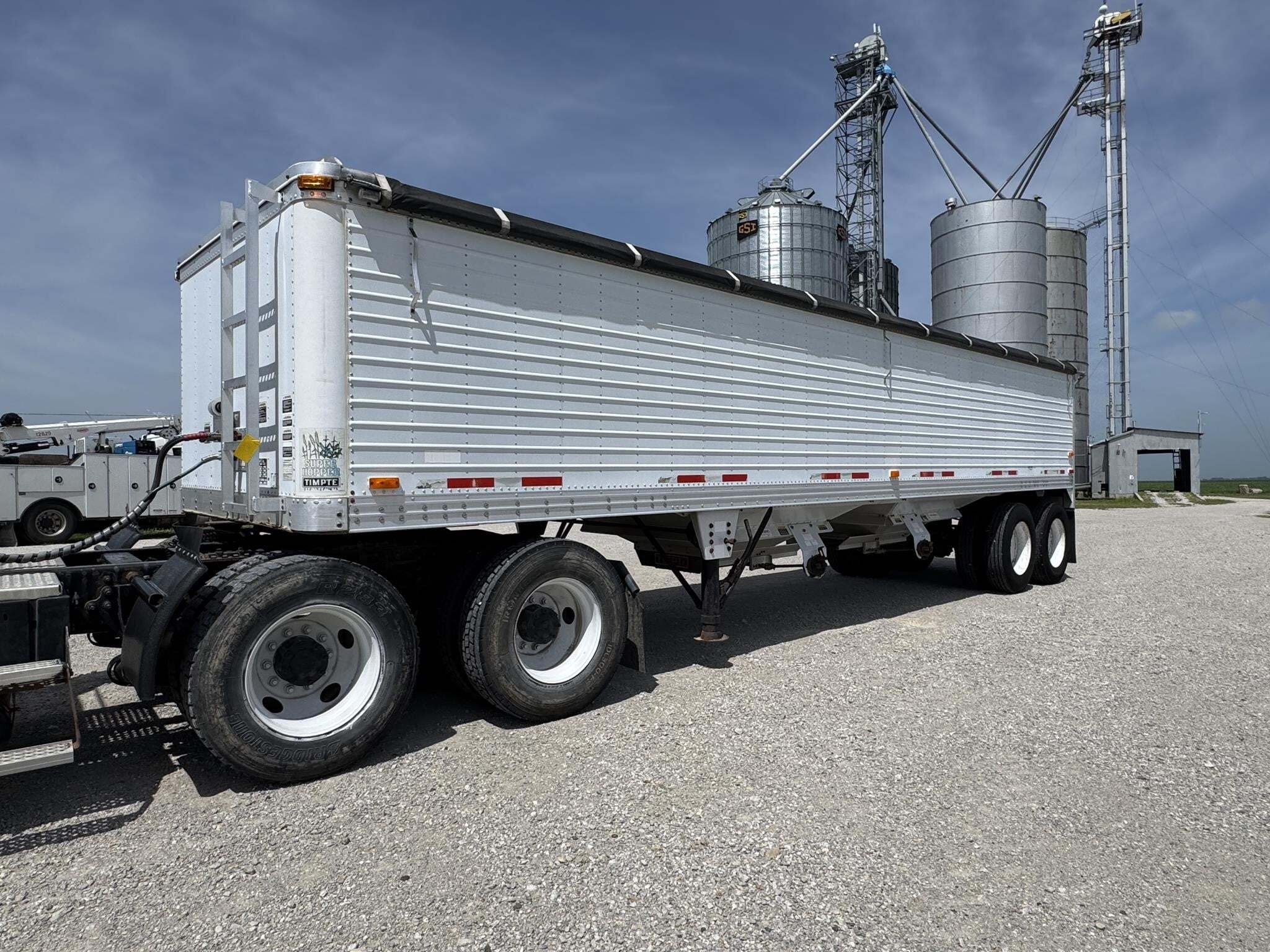 1998 Timpte Super Hopper Grain Trailer
