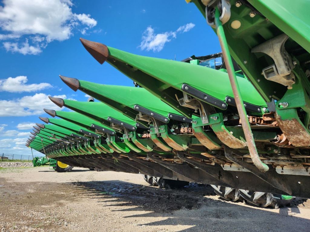 2024 John Deere C18R Corn Head