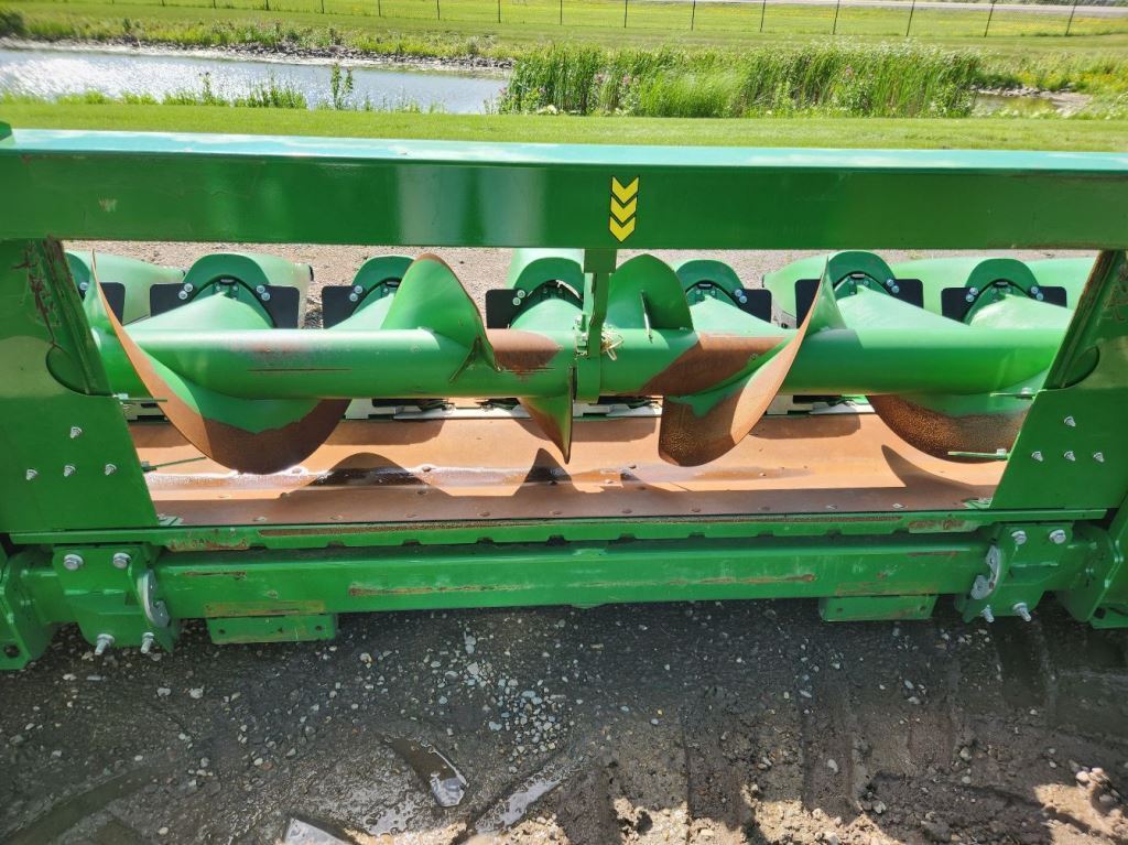 2024 John Deere C18R Corn Head