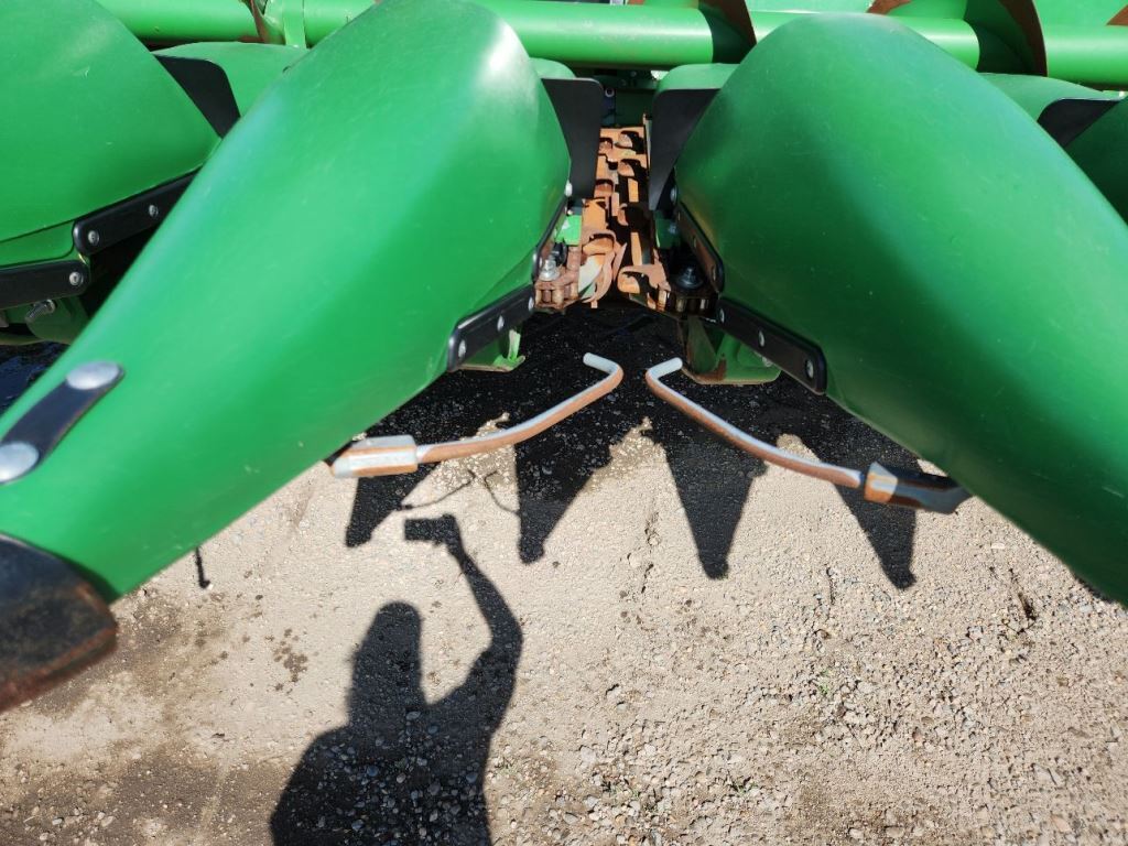 2024 John Deere C18R Corn Head