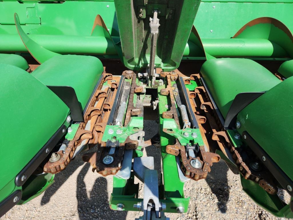 2024 John Deere C18R Corn Head