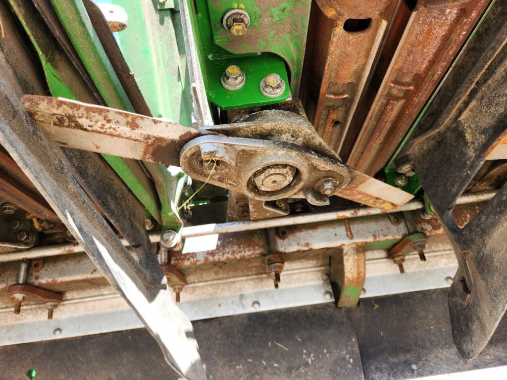 2024 John Deere C18R Corn Head