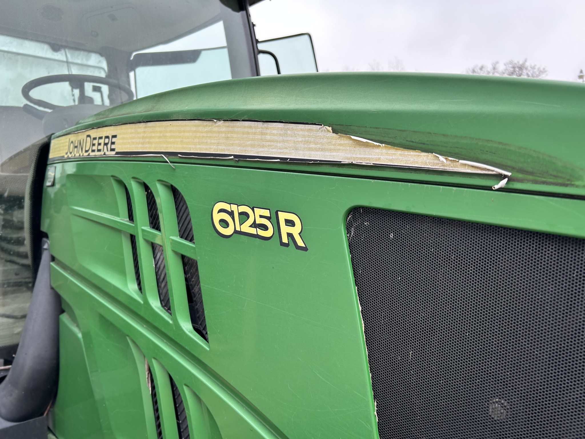 2014 John Deere 6125R Tractor