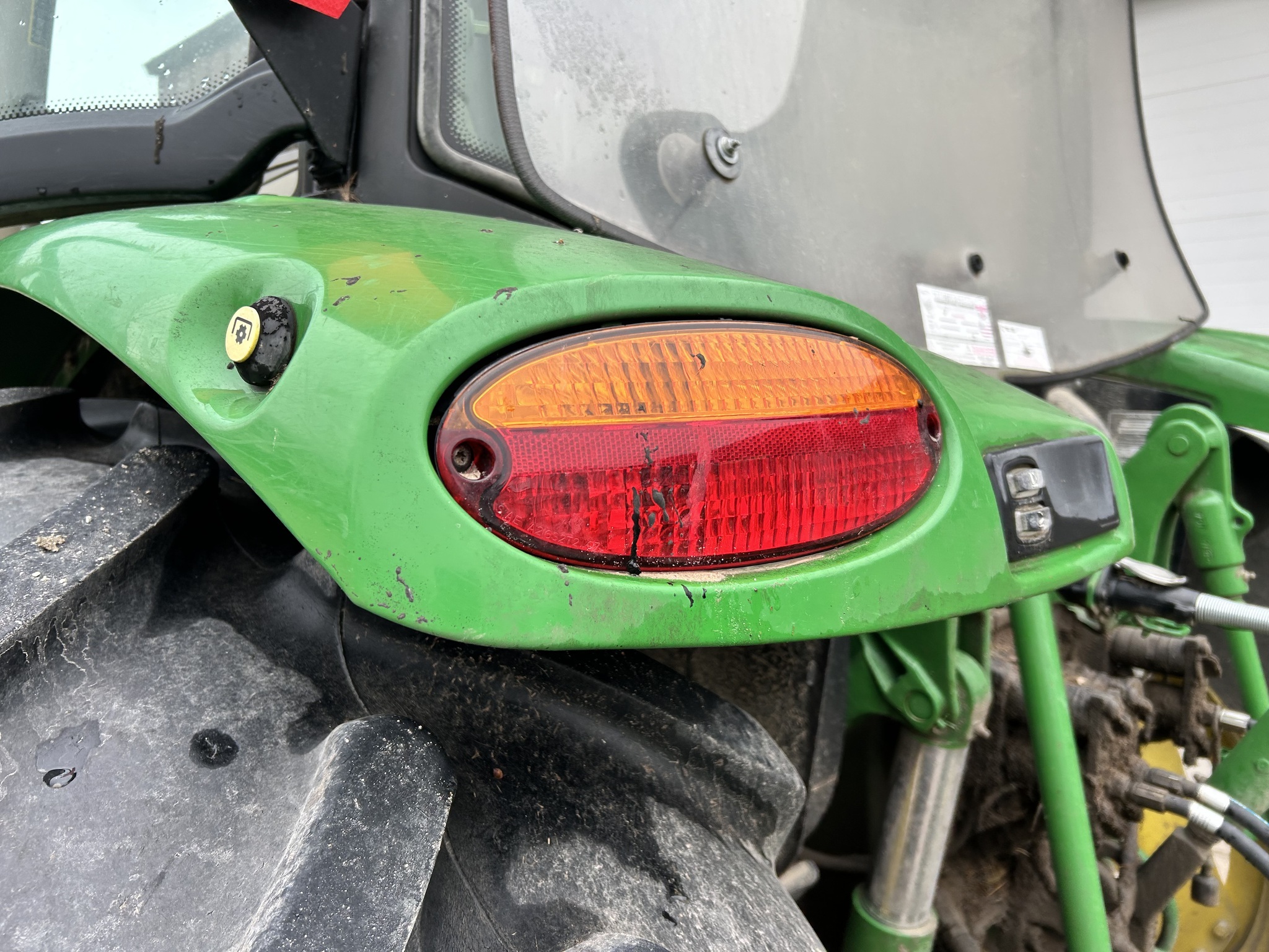 2014 John Deere 6125R Tractor