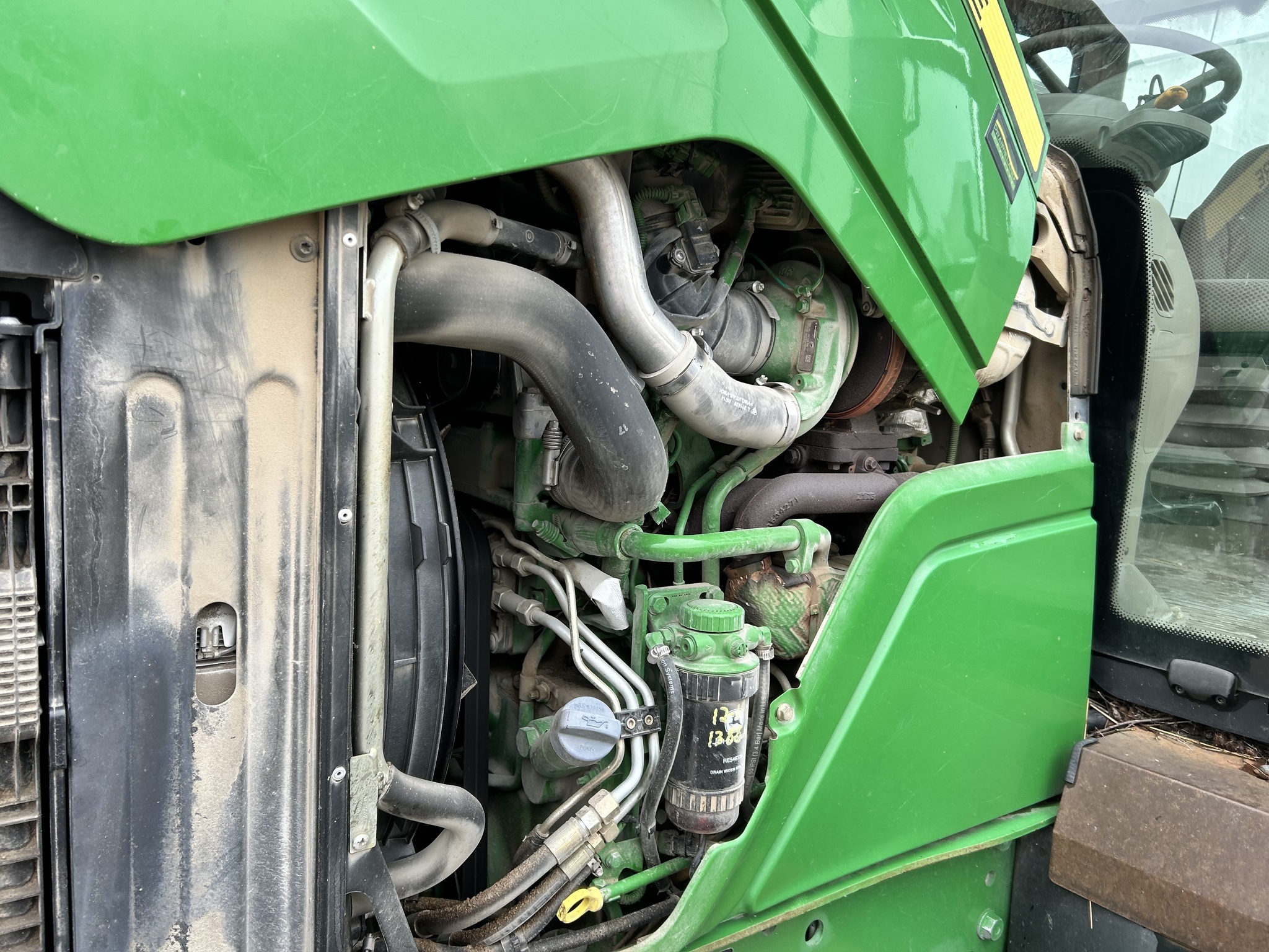 2014 John Deere 6125R Tractor