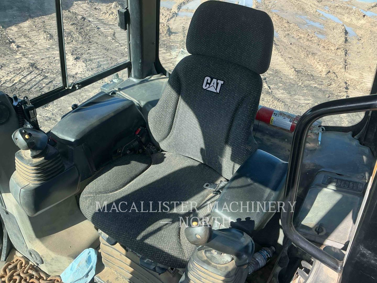 2017 Caterpillar D6K2LGP Dozer