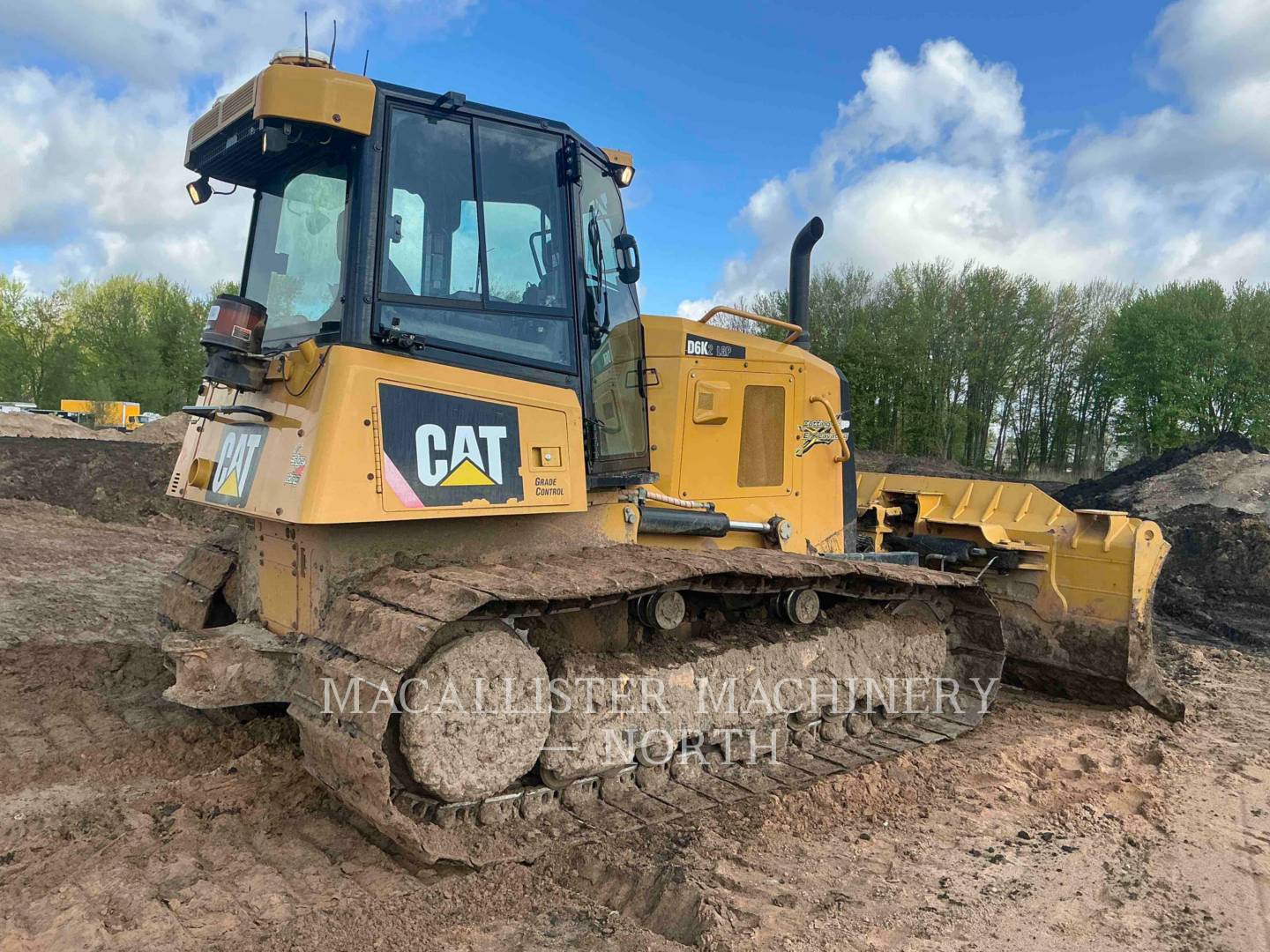 2017 Caterpillar D6K2LGP Dozer