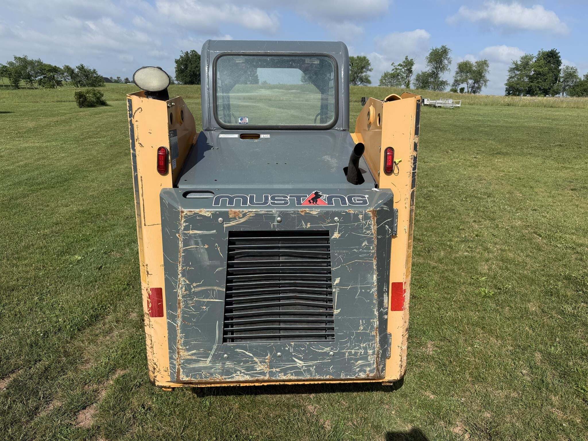 2008 Mustang 2054 Skid Steer
