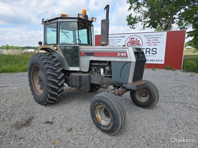 1987 White 2-88 Tractor
