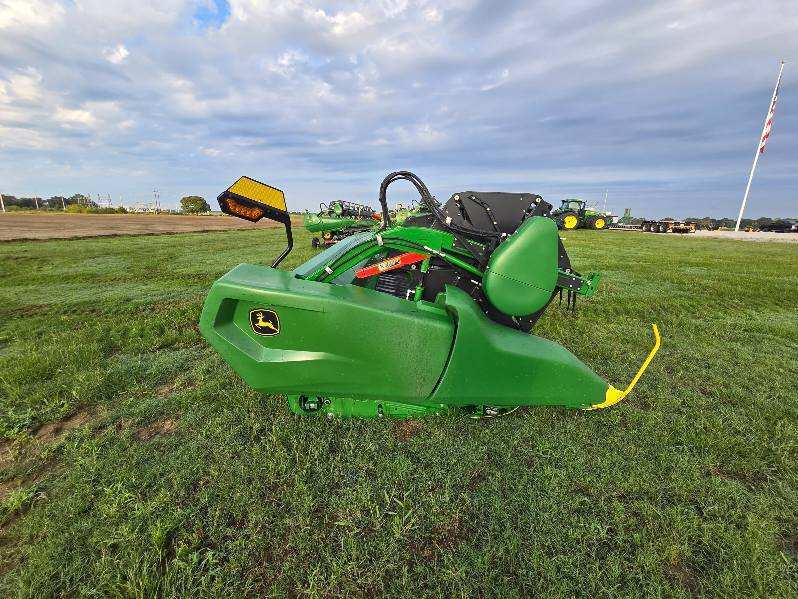 2021 John Deere RD35F Platform