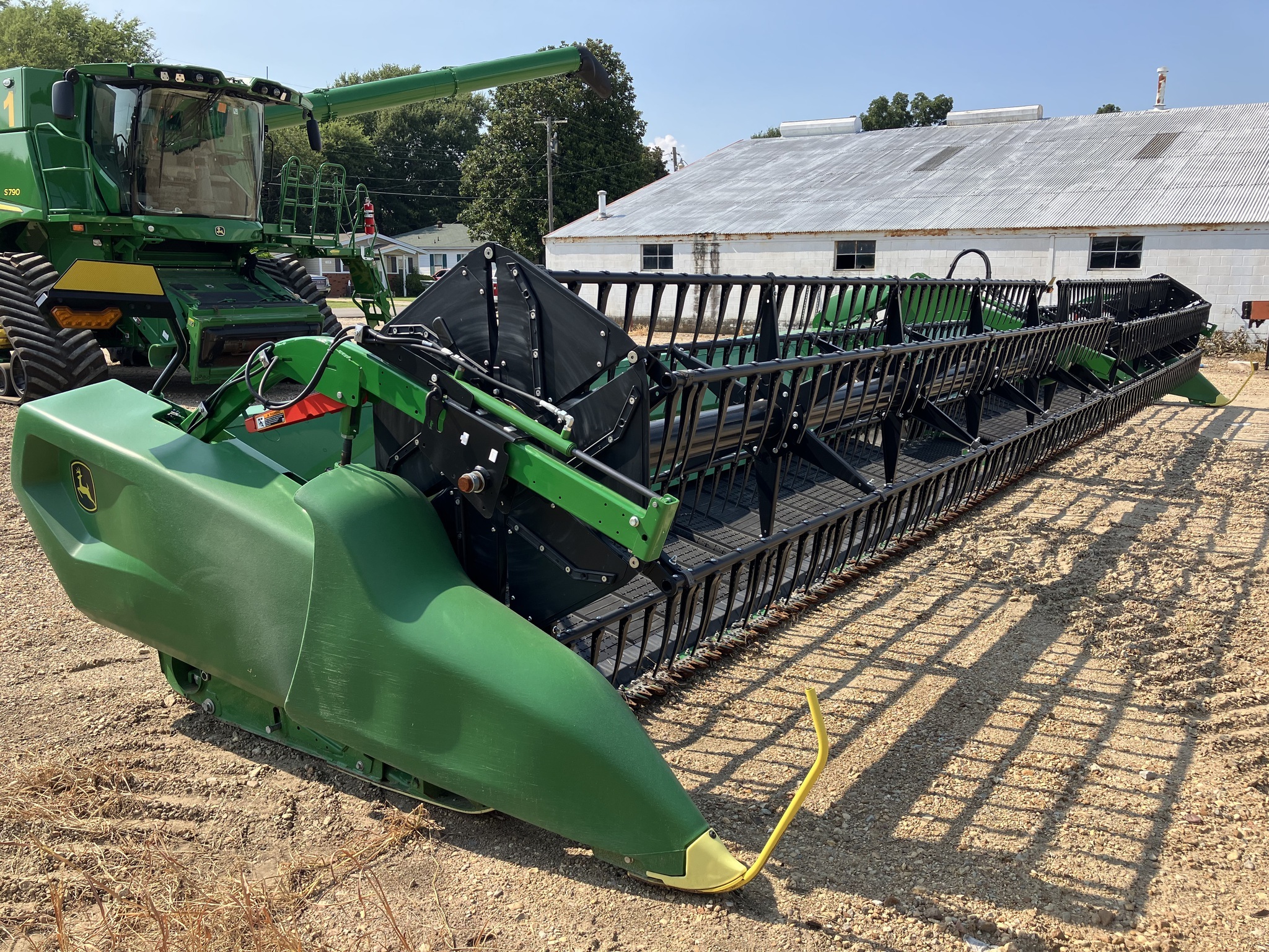 2023 John Deere RD40F Platform