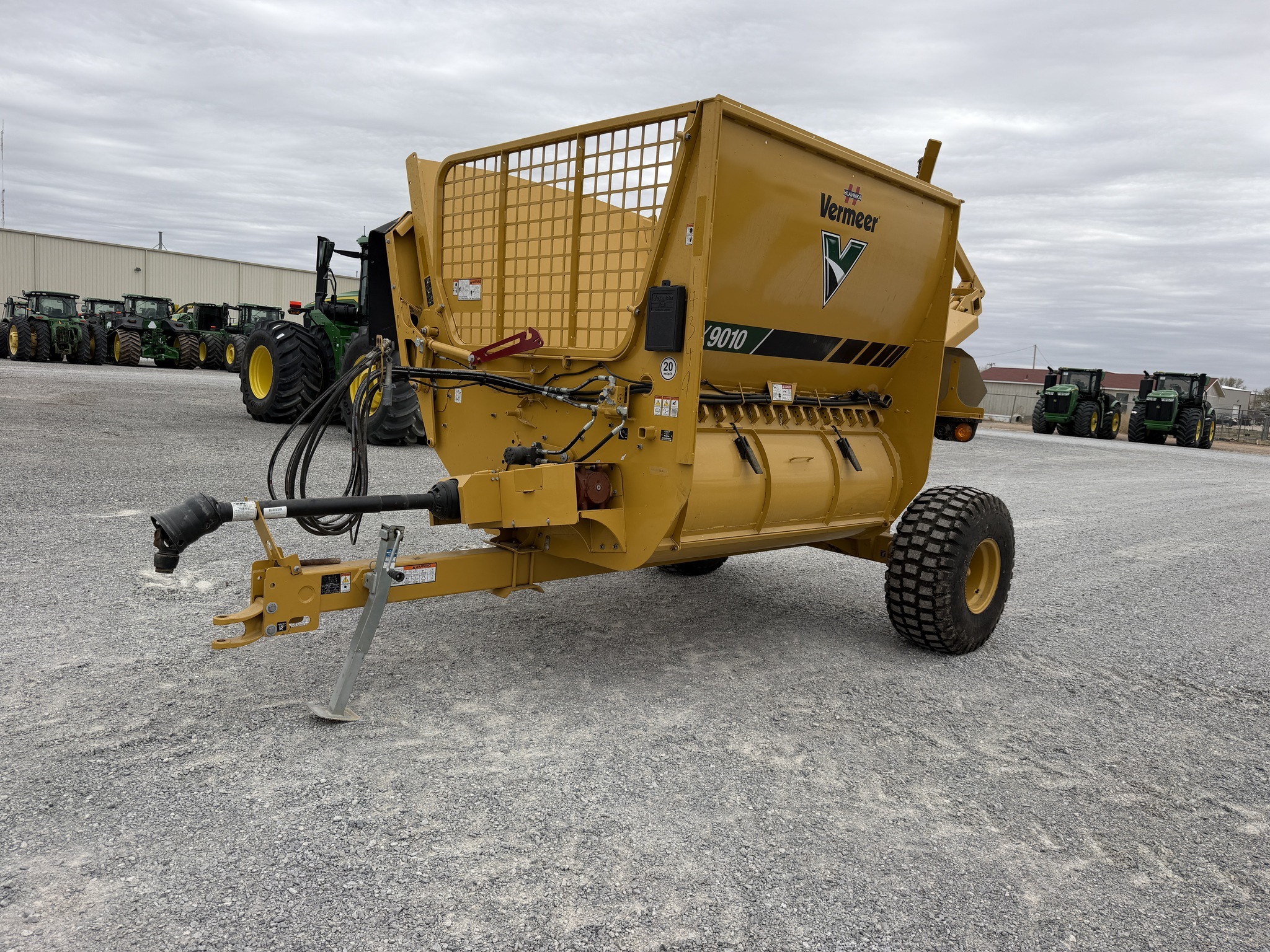 2024 Vermeer BPX9010 Bale Processor