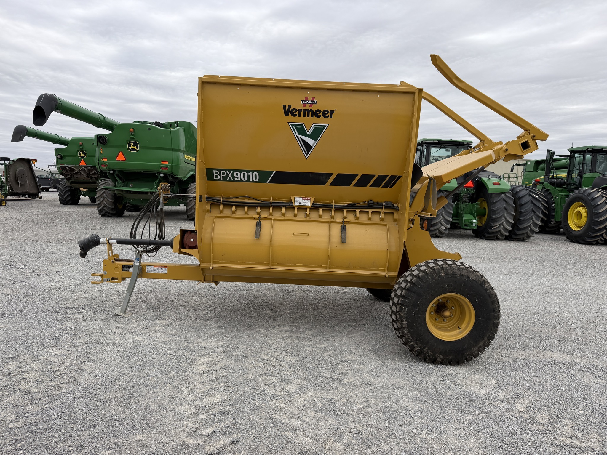 2024 Vermeer BPX9010 Bale Processor