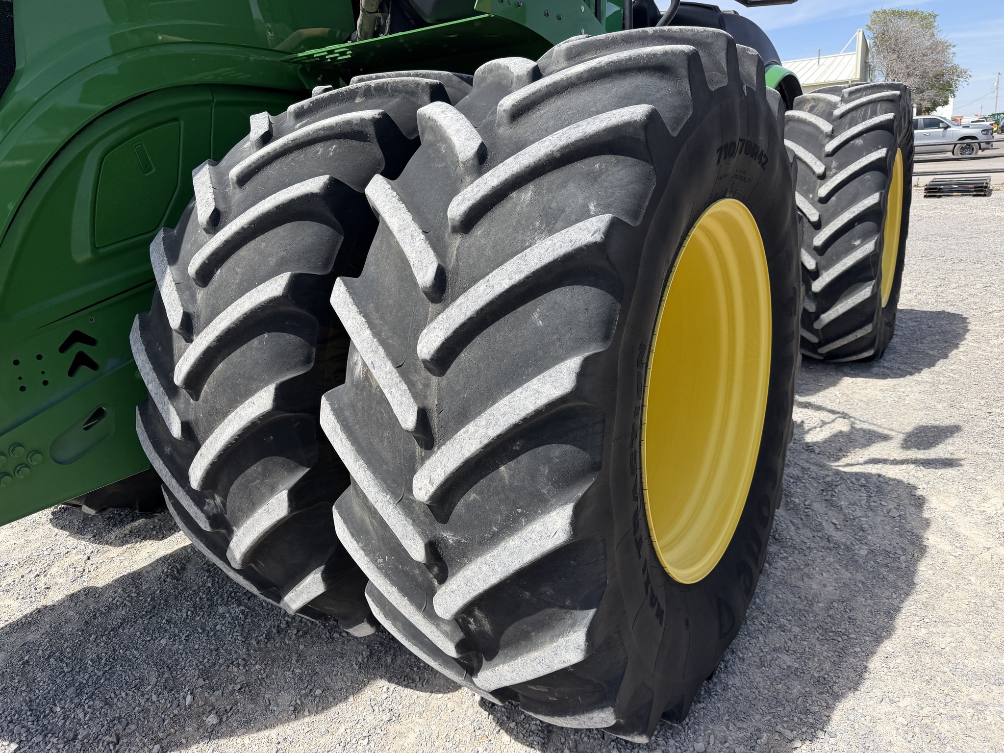 2021 John Deere 9R 490 Tractor