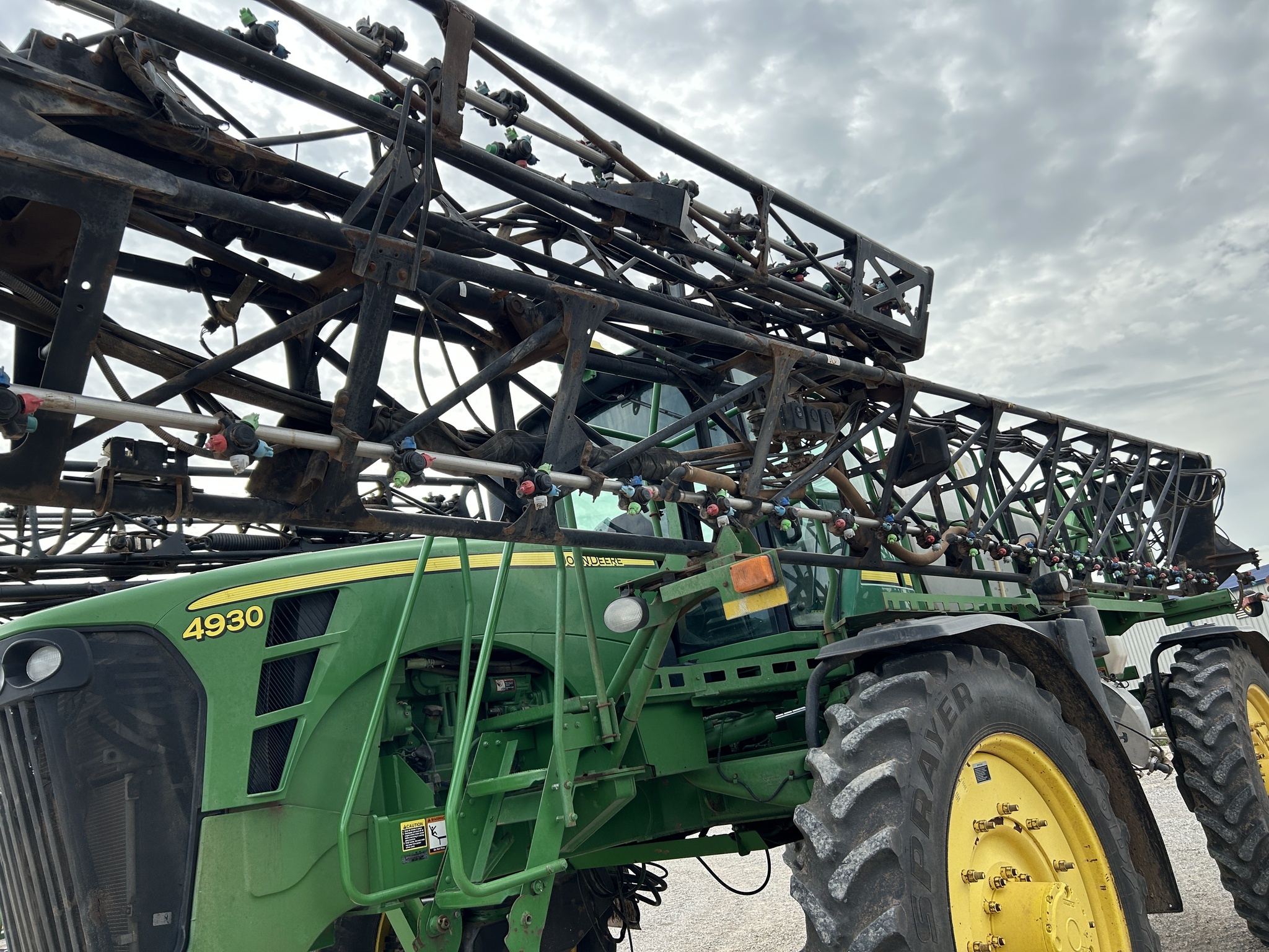 2008 John Deere 4930 Self-Propelled Sprayer