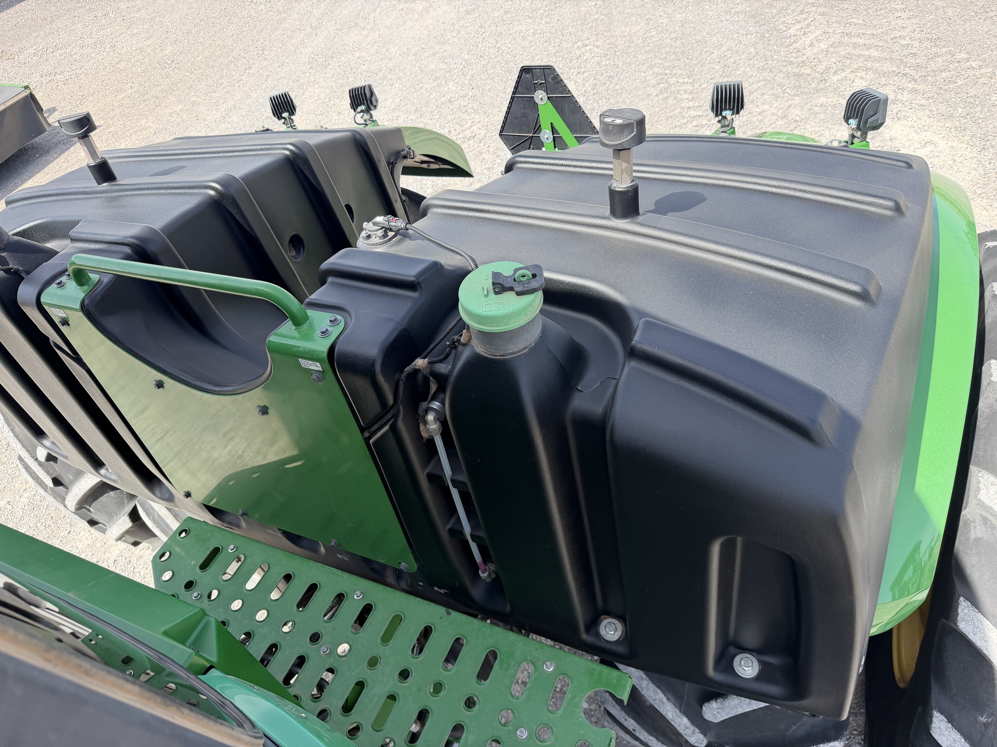2021 John Deere 9R 490 Tractor