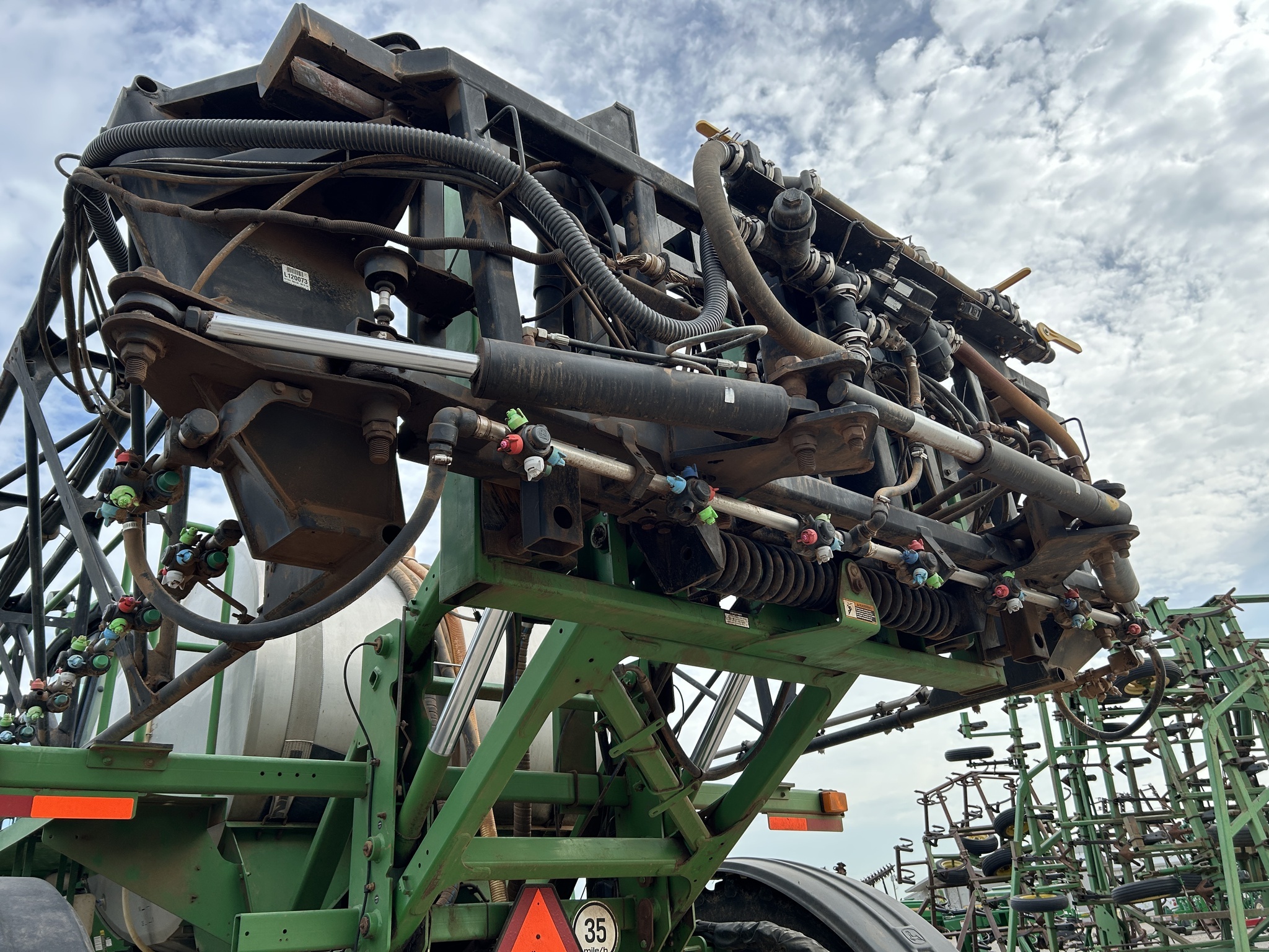 2008 John Deere 4930 Self-Propelled Sprayer