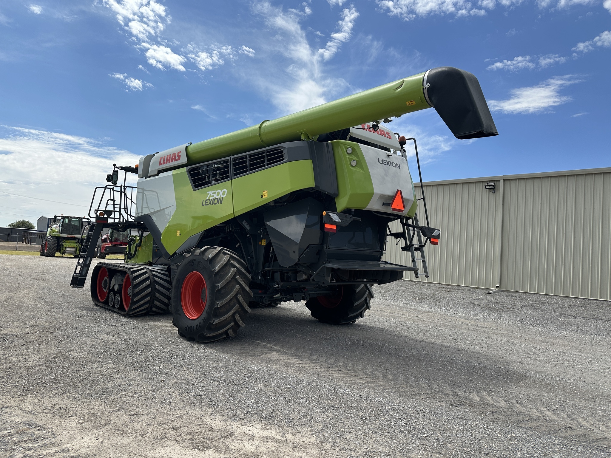 2022 Claas LEXION 7500TT Combine