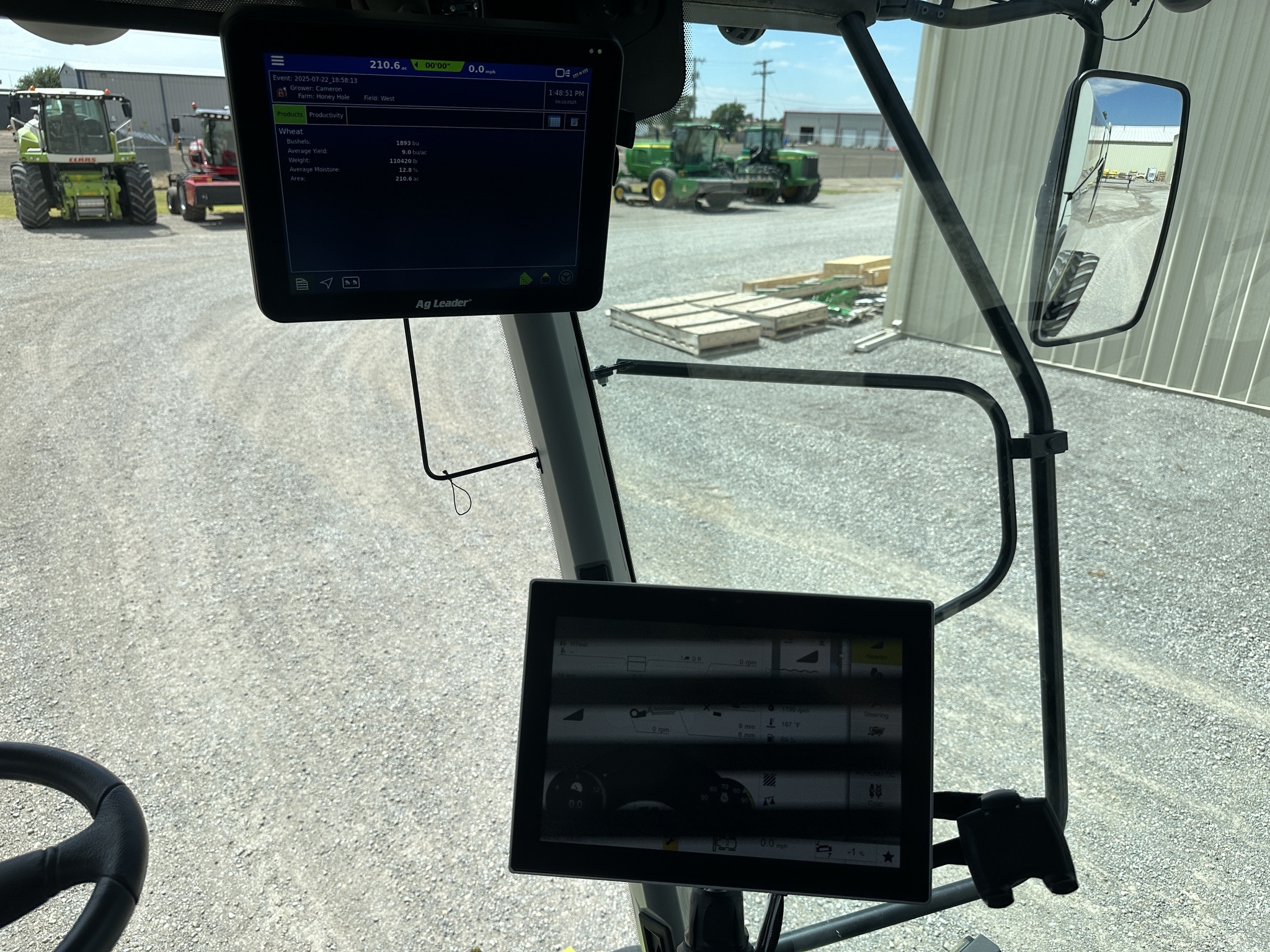 2022 Claas LEXION 7500TT Combine
