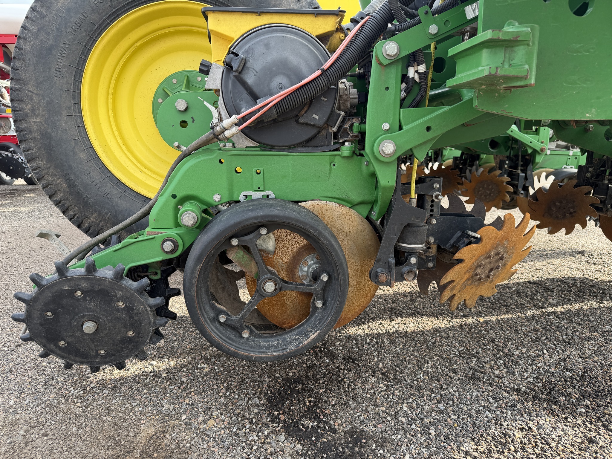 2017 John Deere 1775NT Planter