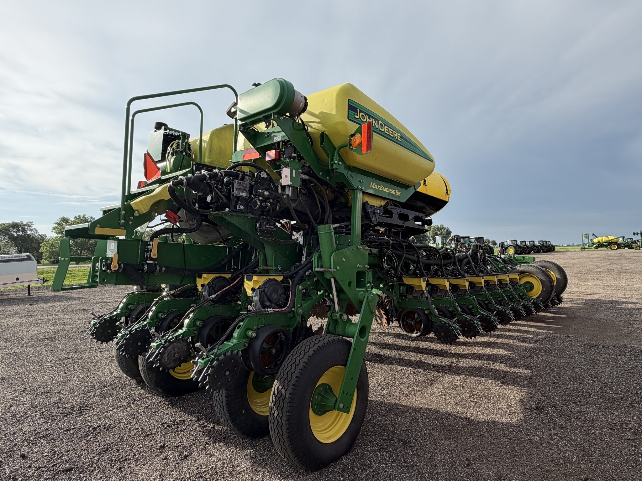 2017 John Deere 1775NT Planter