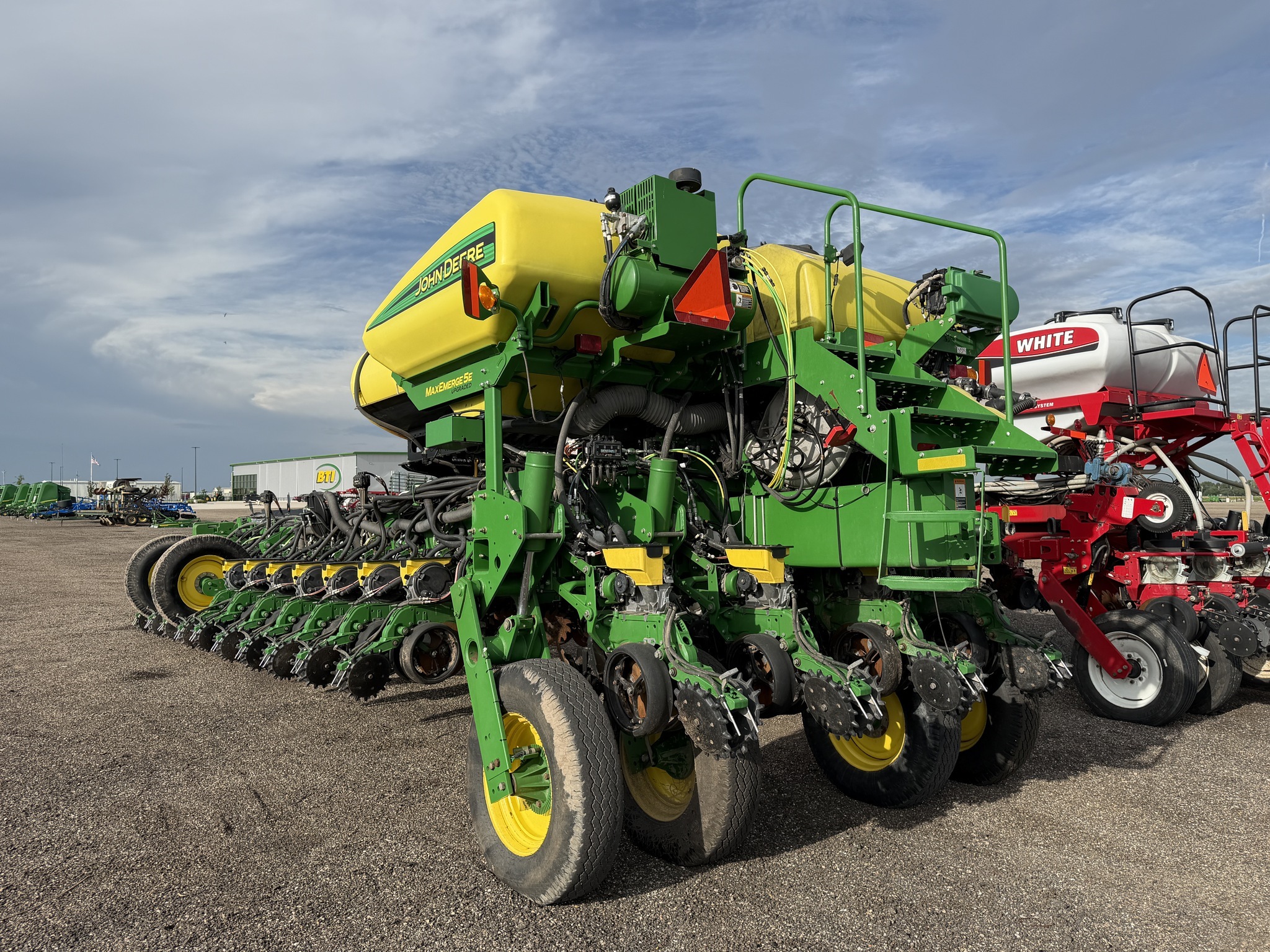 2017 John Deere 1775NT Planter