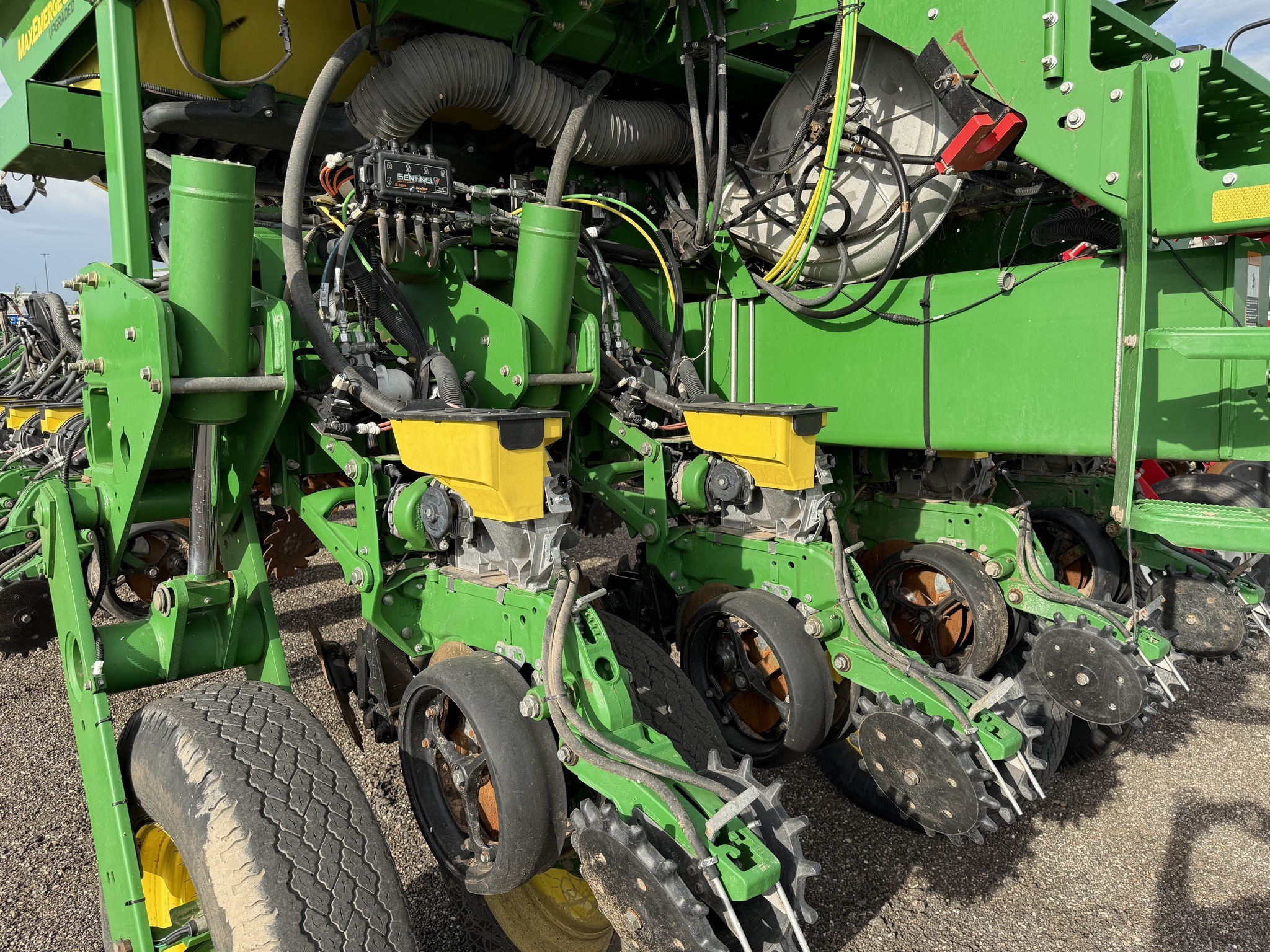 2017 John Deere 1775NT Planter