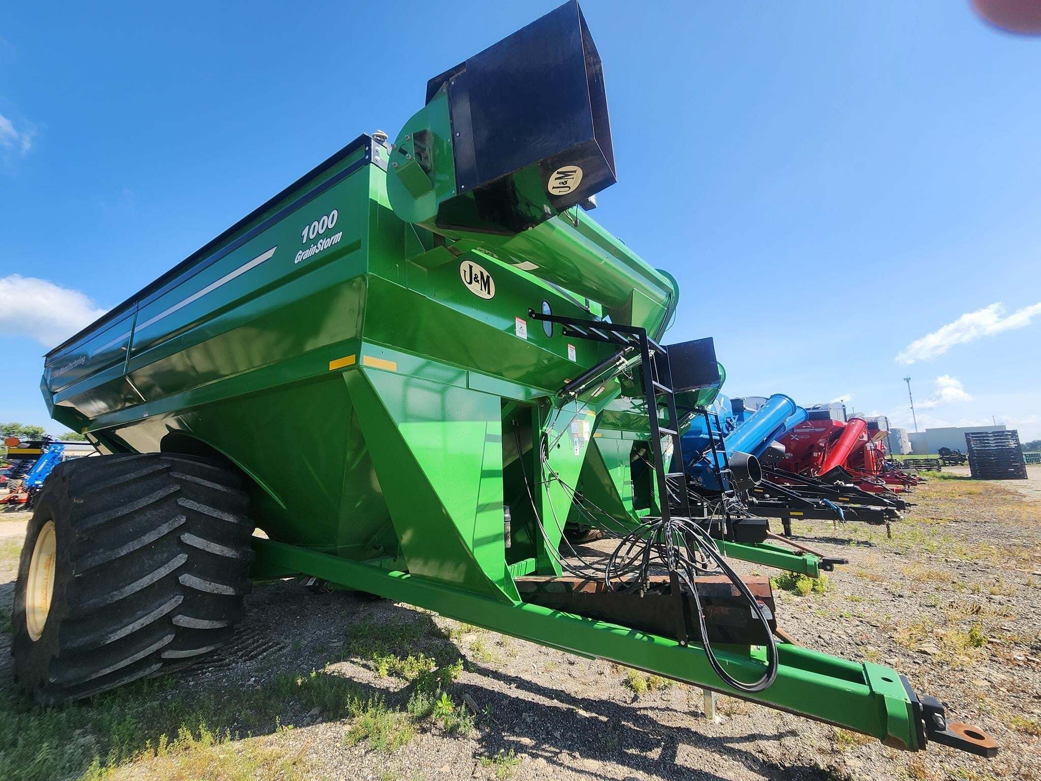 2008 J&M 1000-20 Grain Cart