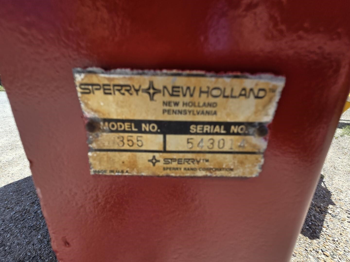  New Holland 355 Grinders and Mixer