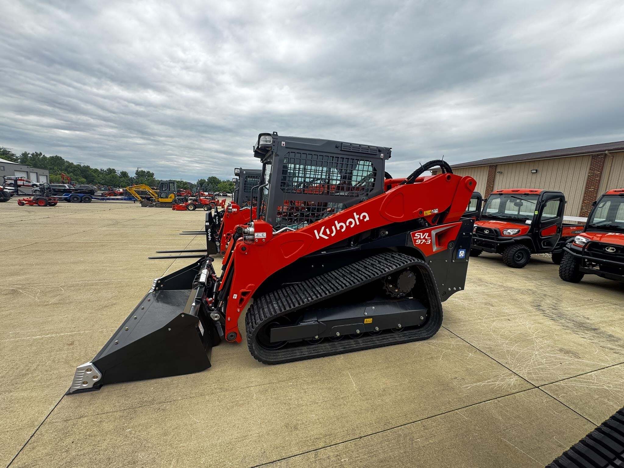  Kubota SVL97-3 Skid Steer