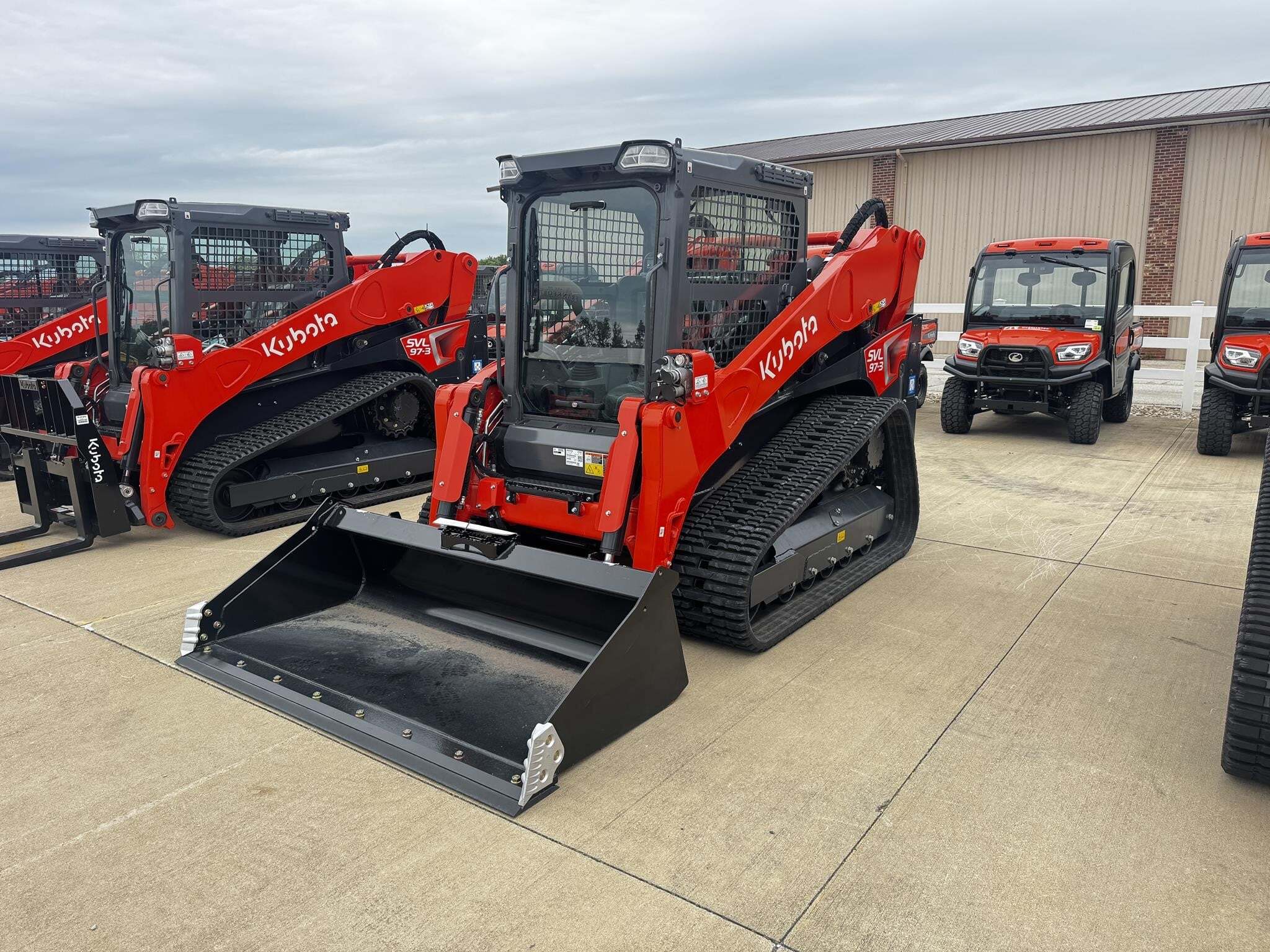  Kubota SVL97-3 Skid Steer