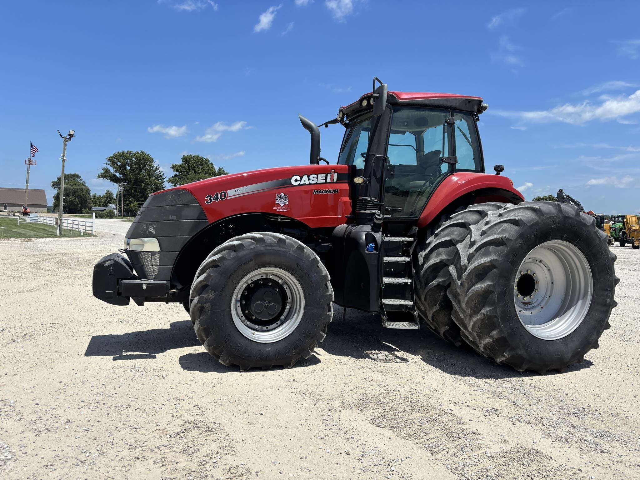 2016 Case IH Magnum 340 Tractor