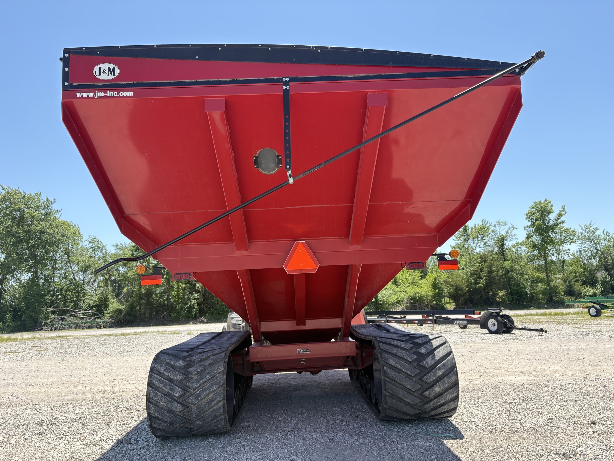 2017 J&M 1312 Grain Cart
