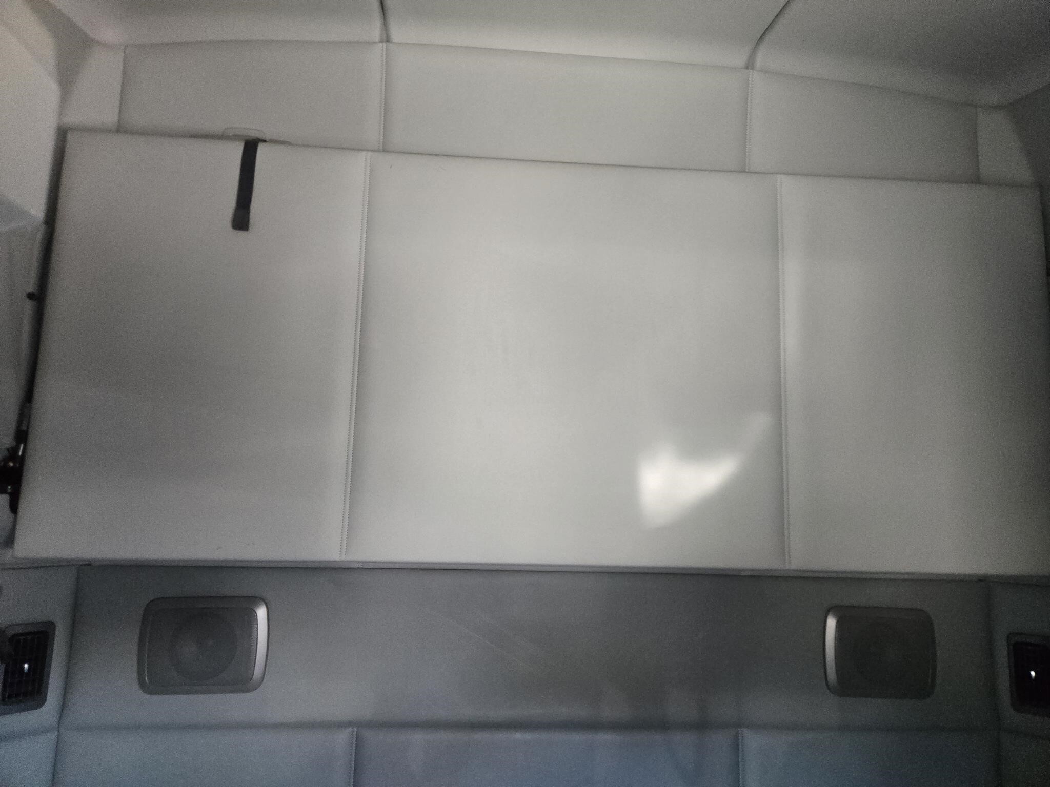 2019 Kenworth T680 Semi Trucks/Trailer