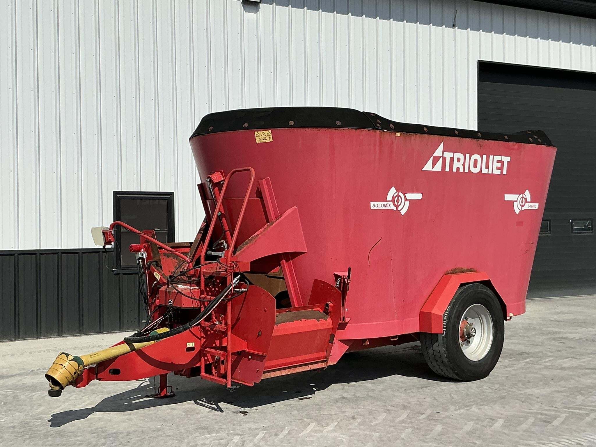  Trioliet Solomix 2-1600L VL Grinders and Mixer