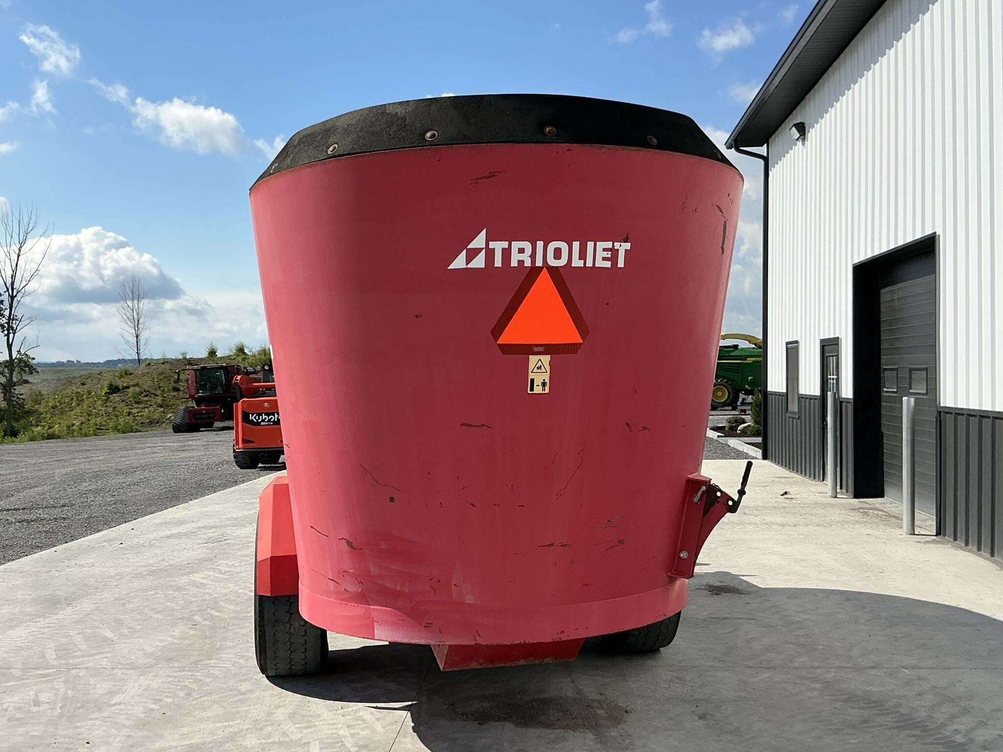  Trioliet Solomix 2-1600L VL Grinders and Mixer