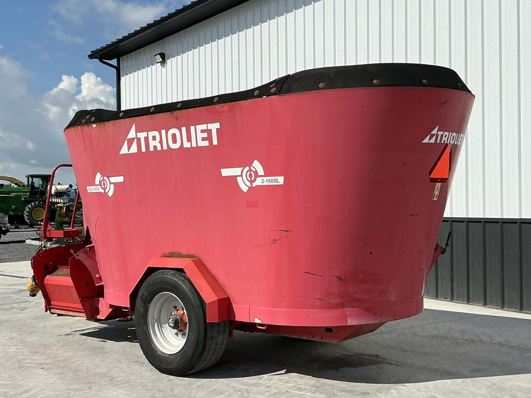  Trioliet Solomix 2-1600L VL Grinders and Mixer