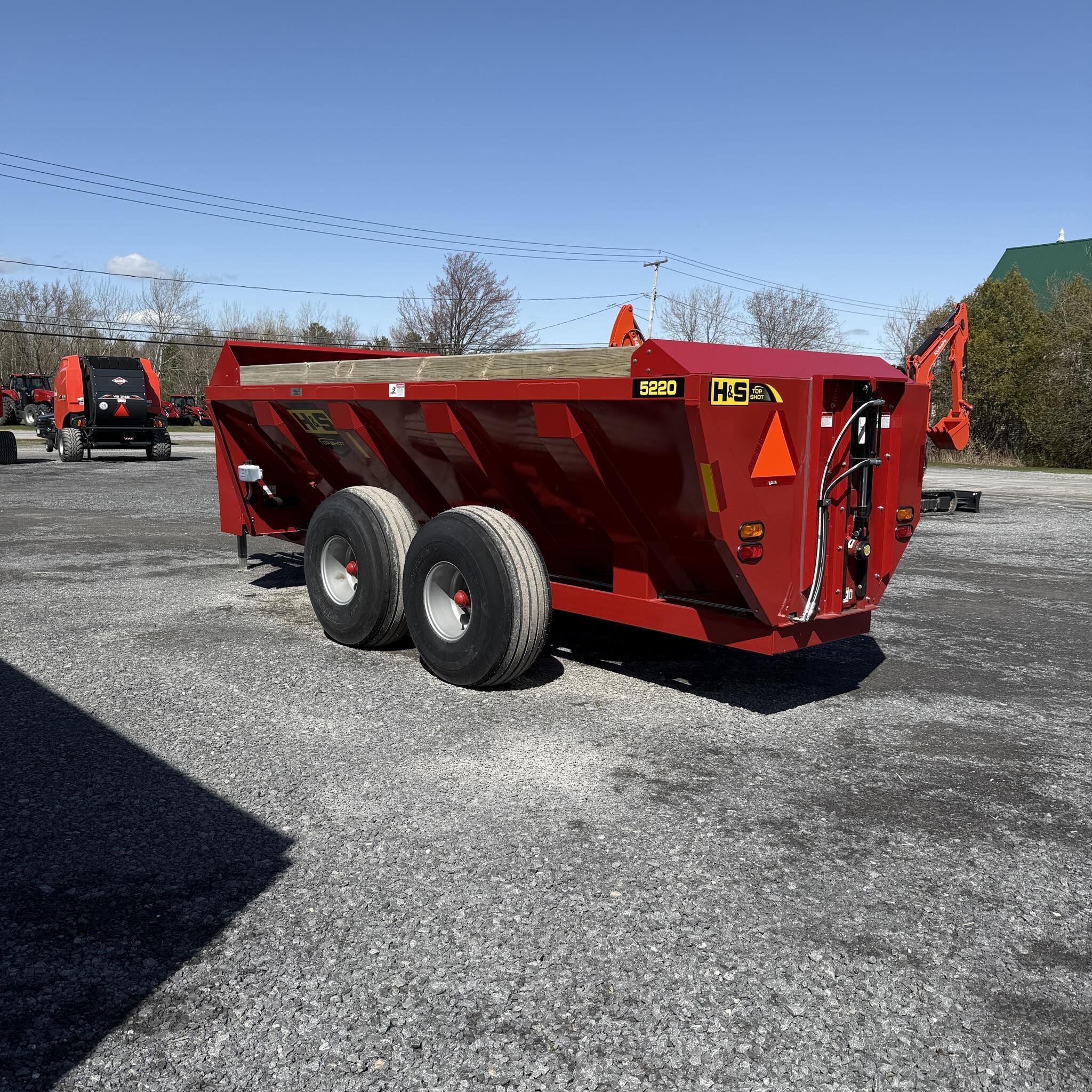 2024 H & S 5220 Manure Spreader