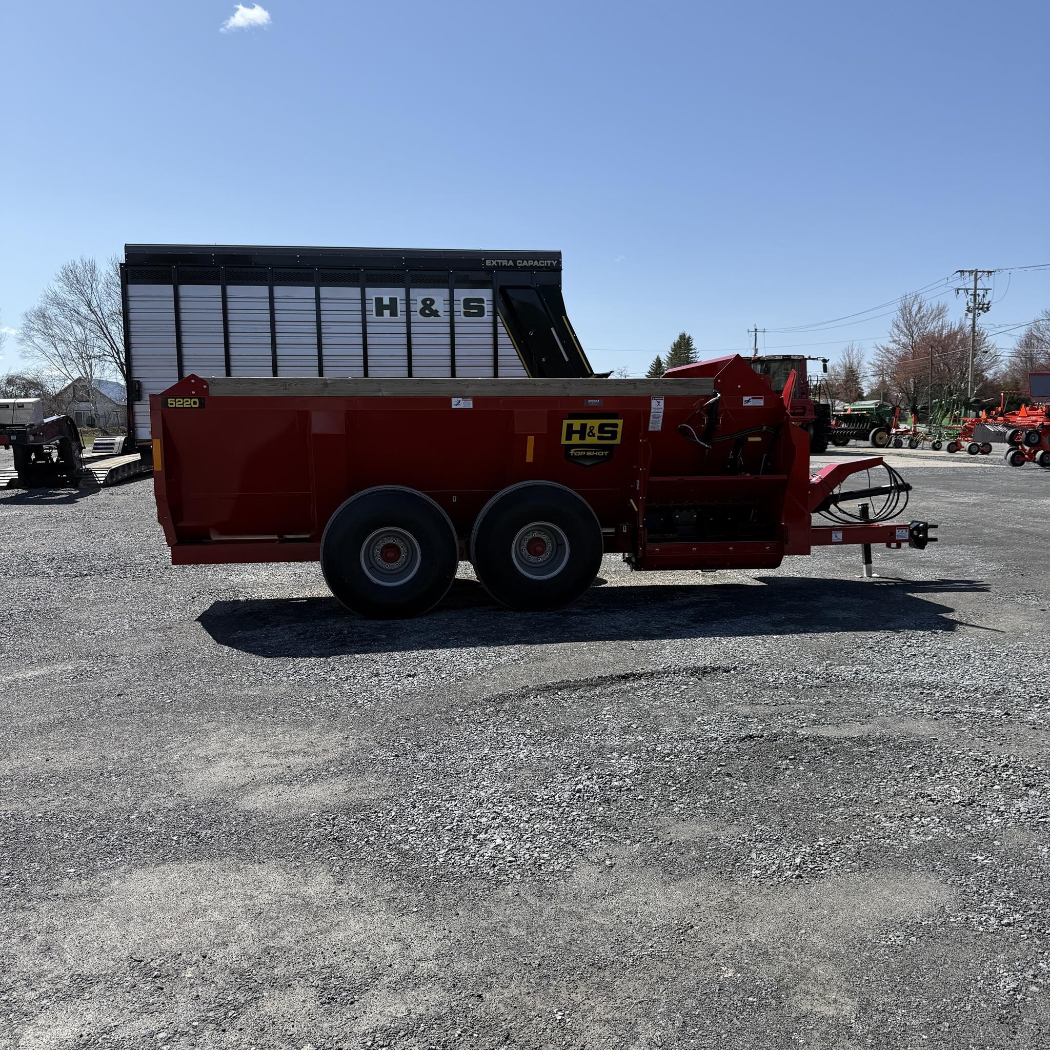 2024 H & S 5220 Manure Spreader