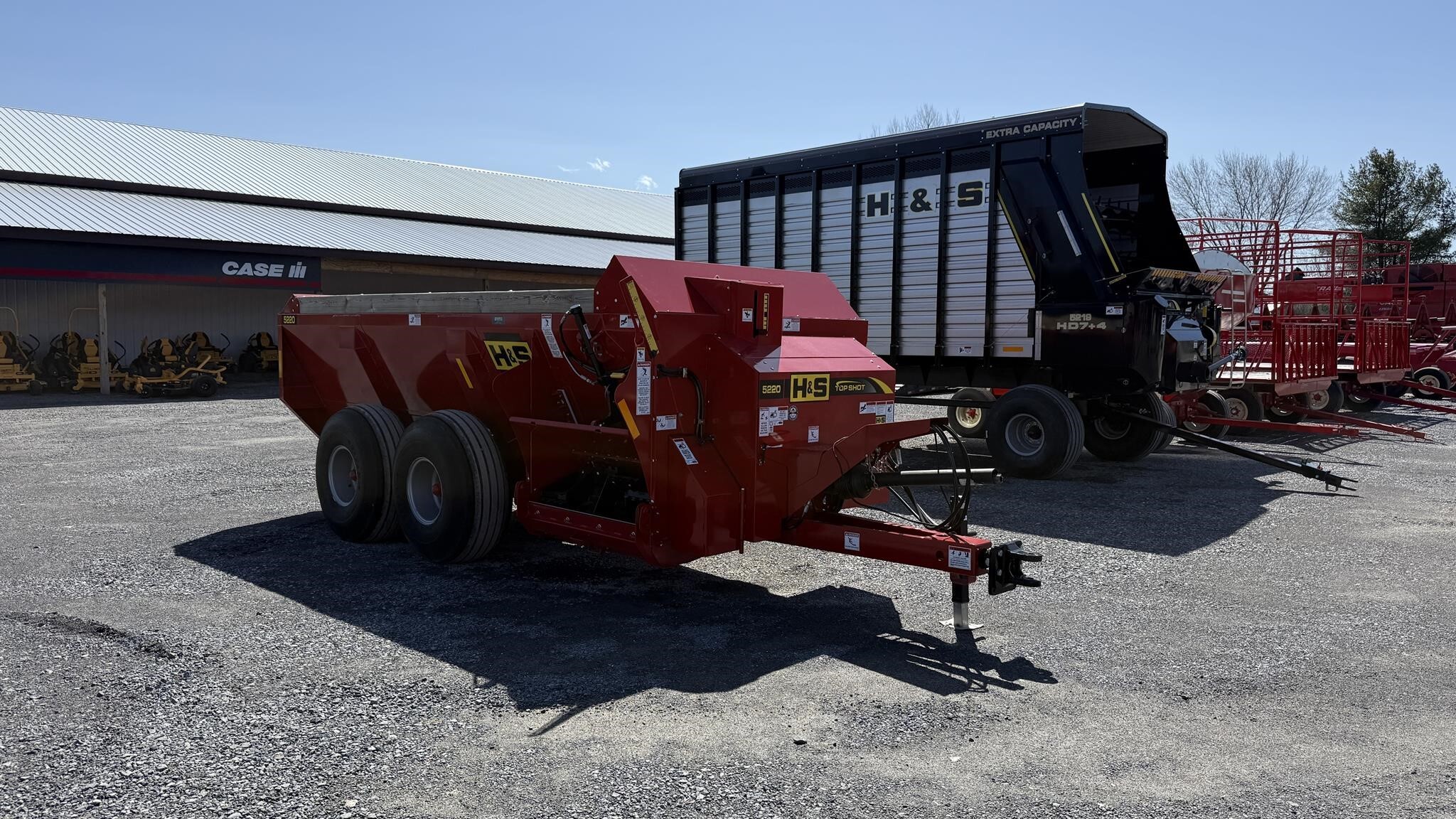 2024 H & S 5220 Manure Spreader