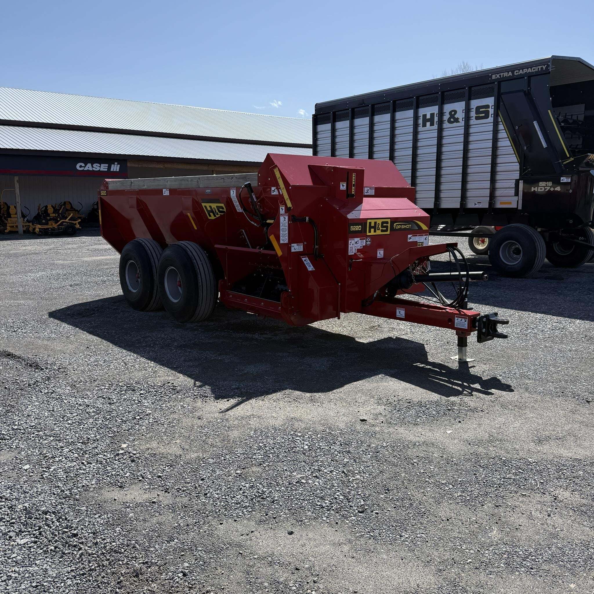 2024 H & S 5220 Manure Spreader